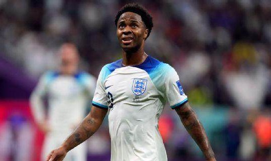 九游安卓版-两窃贼被捕家人未受威胁 斯特林还归队战法国吗？