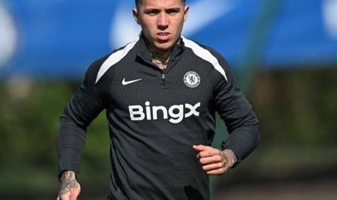 九游手游-罗西尼尔向恩佐伸出橄榄枝，球员仍随一线队训练|处罚|领袖|迹象|之后_新浪体育_新浪新闻